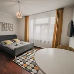 Citybeat Apartments, 400m From The Square Apartmán Plzeň