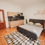 Apartmán Citybeat Apartments, 400m From The Square