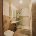 Citybeat Apartments, 400m From The Square شقة