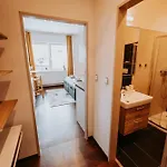 Citybeat Apartments, 400m From The Square Apartmán *