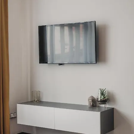 Citybeat Apartments, 400m From The Square Apartment *