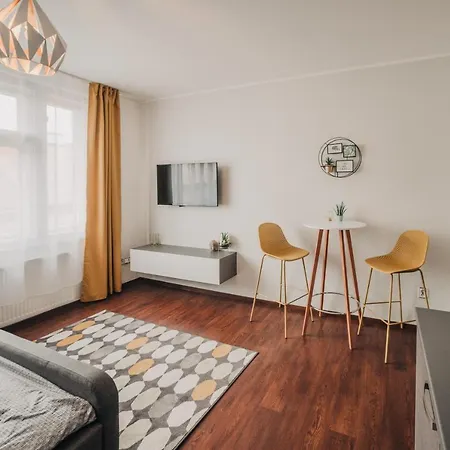 Citybeat Apartments, 400m From The Square * 플젠