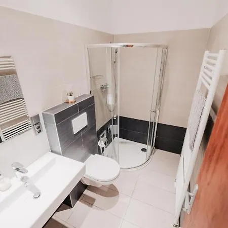 Apartment Citybeat Apartments, 400m From The Square Plzen