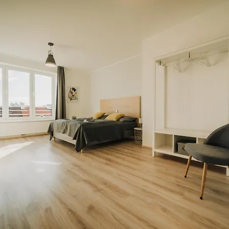 Apartment Citybeat Apartments, 400m From The Square Plzen