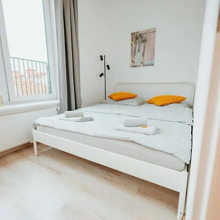 Citybeat Apartments, 400m From The Square * Pilzno