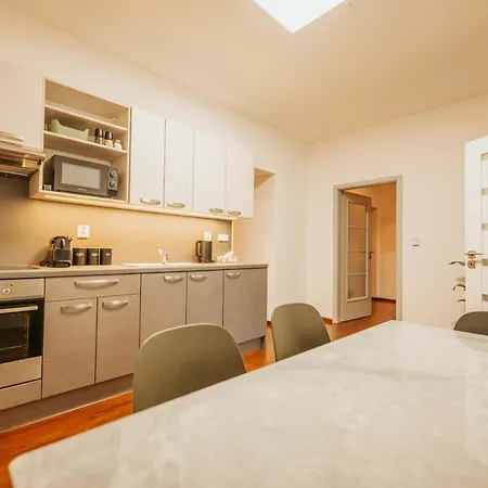 Apartament Citybeat Apartments, 400m From The Square Pilzno