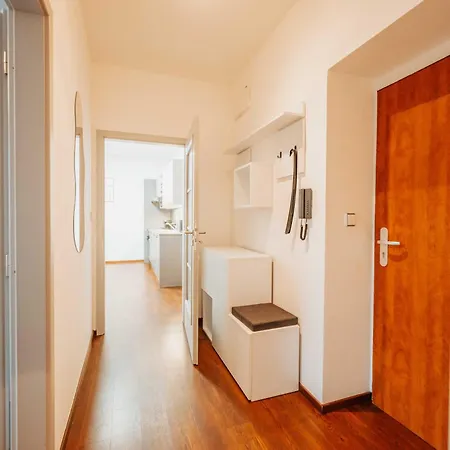 Citybeat Apartments, 400m From The Square * Pilzno