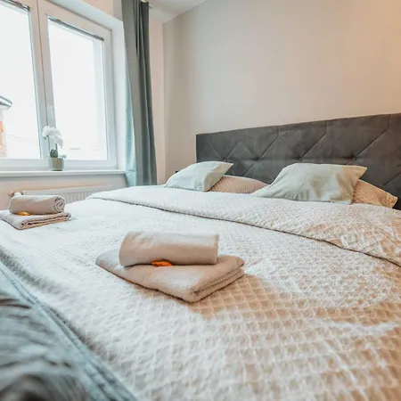 Citybeat Apartments, 400m From The Square Pilzno