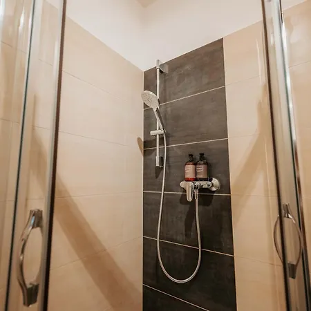 Citybeat Apartments, 400m From The Square Apartament *