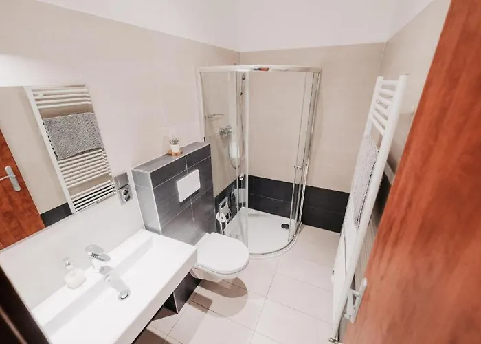 Апартаменты Citybeat Apartments, 400m From The Square Пльзень