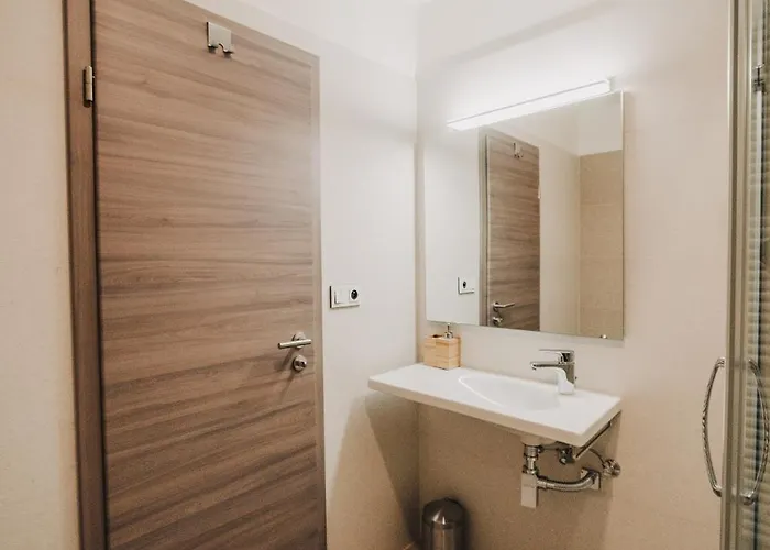 Citybeat Apartments, 400m From The Square