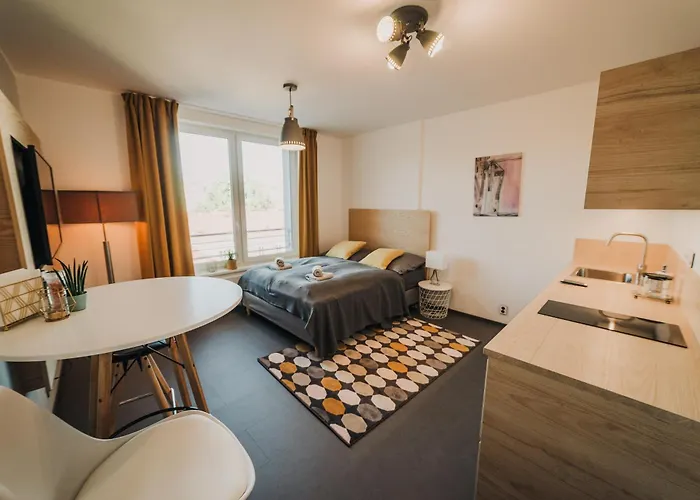 Citybeat Apartments, 400m From The Square Апартаменты *