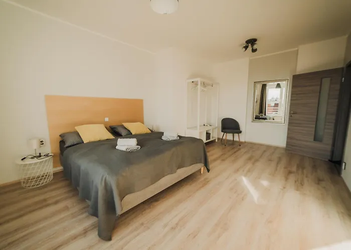 Citybeat Apartments, 400m From The Square Апартаменты *
