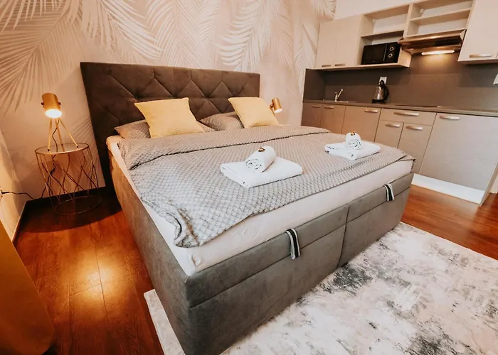 Citybeat Apartments, 400m From The Square * Пльзень