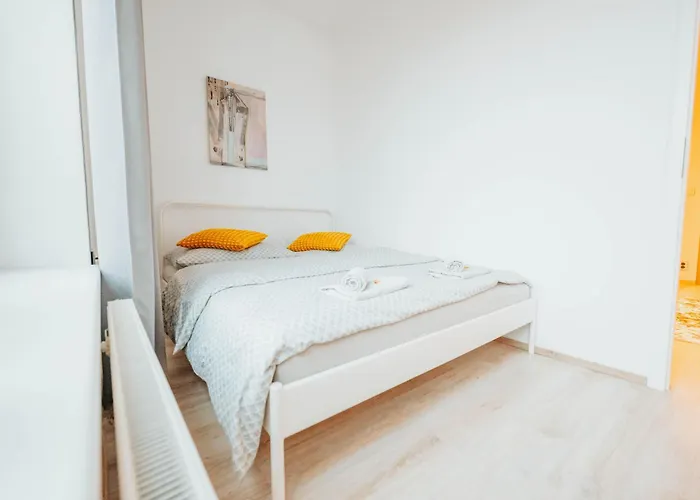 Citybeat Apartments, 400m From The Square Apartmán Plzeň