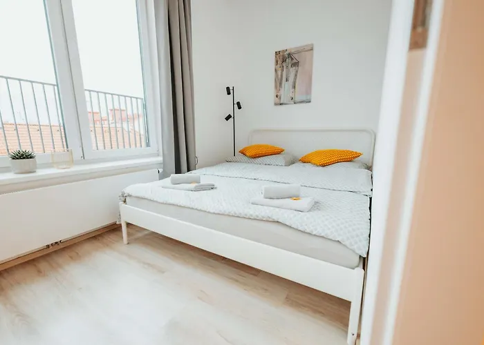 Citybeat Apartments, 400m From The Square * Пльзень