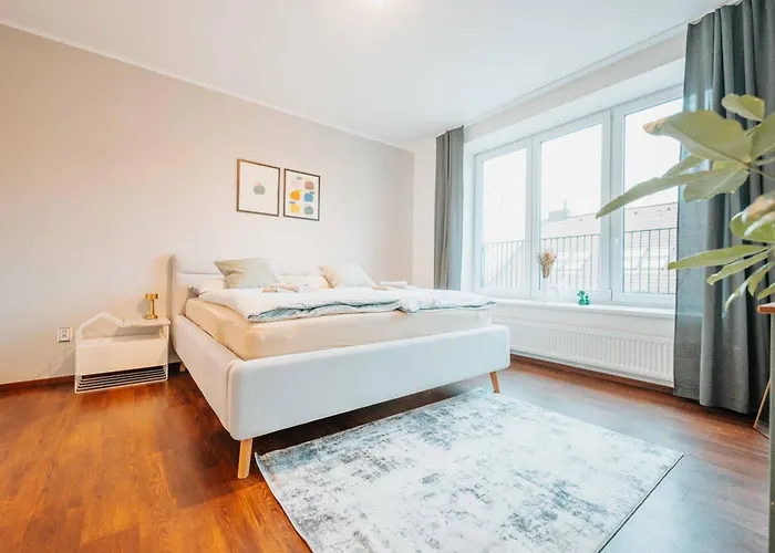 Citybeat Apartments, 400m From The Square Plzeň