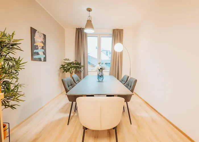Citybeat Apartments, 400m From The Square Апартаменты