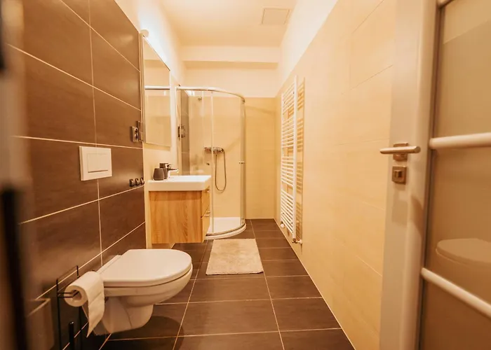 Citybeat Apartments, 400m From The Square * Пльзень